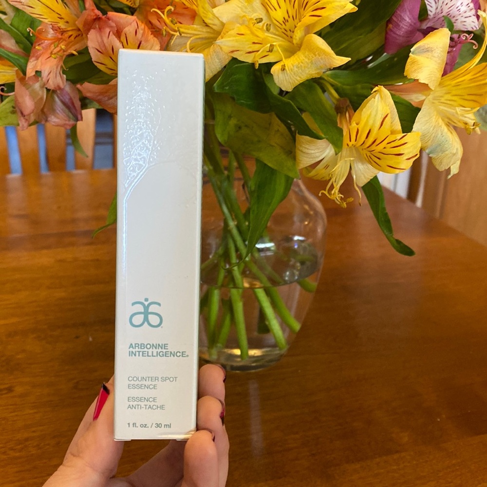 Brand New Arbonne Intelligence Counter Spot Essence